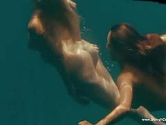 UhBabe presents: Kelly brook & jessica szohr nude & sexy - piranha - hd