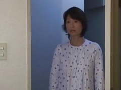 UhBabe presents: A charming mom is 57 years old