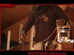 UhBabe presents: Halloween - zombie-deepthroat!