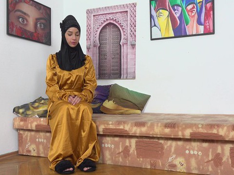 UhBabe presents: The treatment with a hard cock